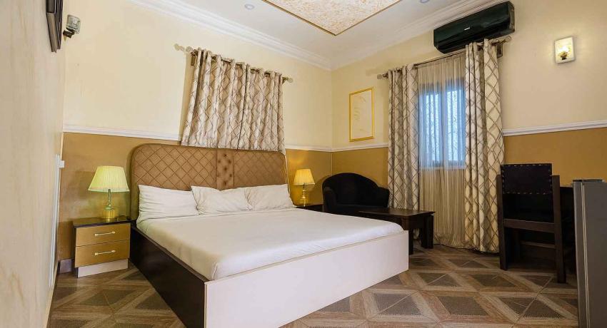 Standard Room - Ottawa